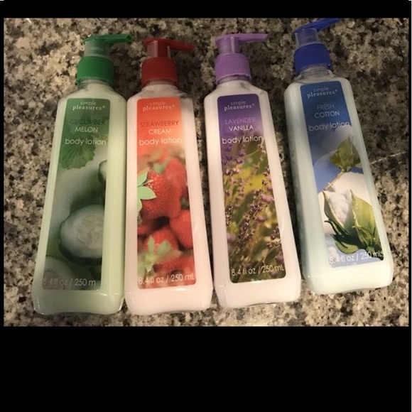 simple pleasures body lotion